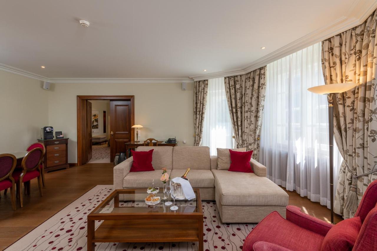 Suvretta House Hotell St. Moritz Exteriör bild